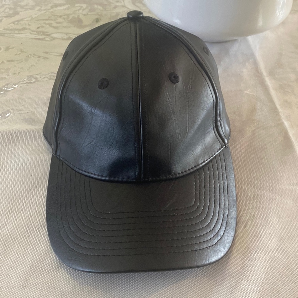 H&M Leather baseball cap
